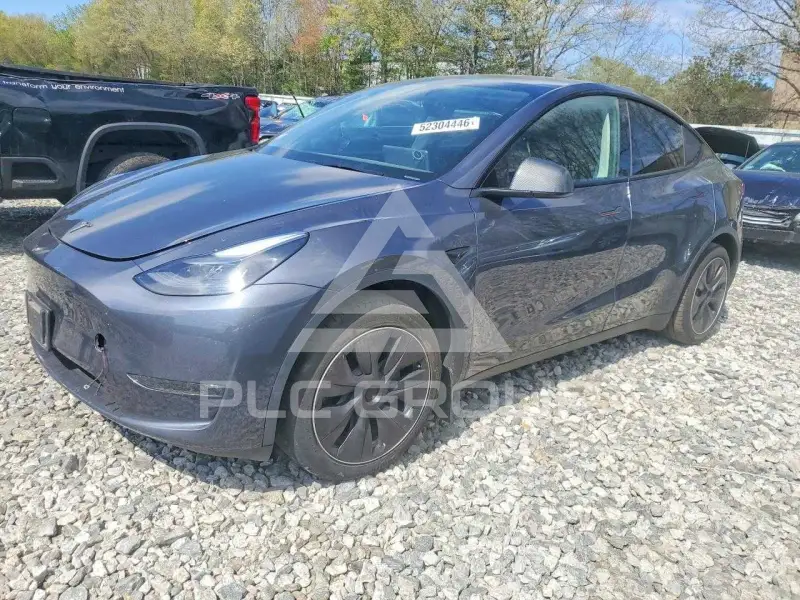 2024 Tesla Model Y фото