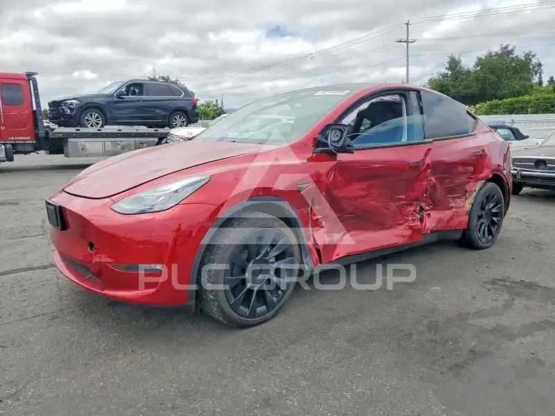 2024 Tesla Model Y фото
