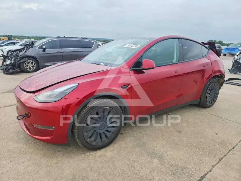 2024 Tesla Model Y фото