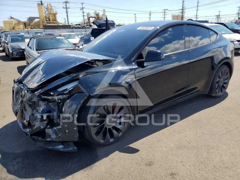 2024 Tesla Model Y фото