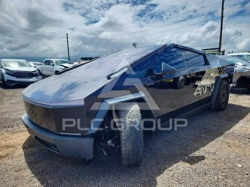 2024 Tesla Cybertruck photo