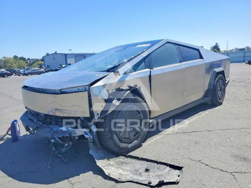 2024 Tesla Cybertruck фото