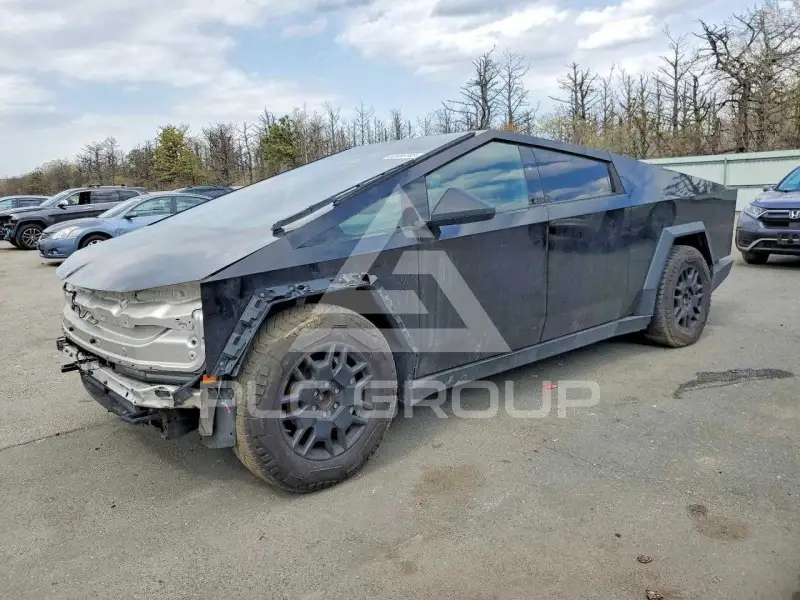 2024 Tesla Cybertruck фото