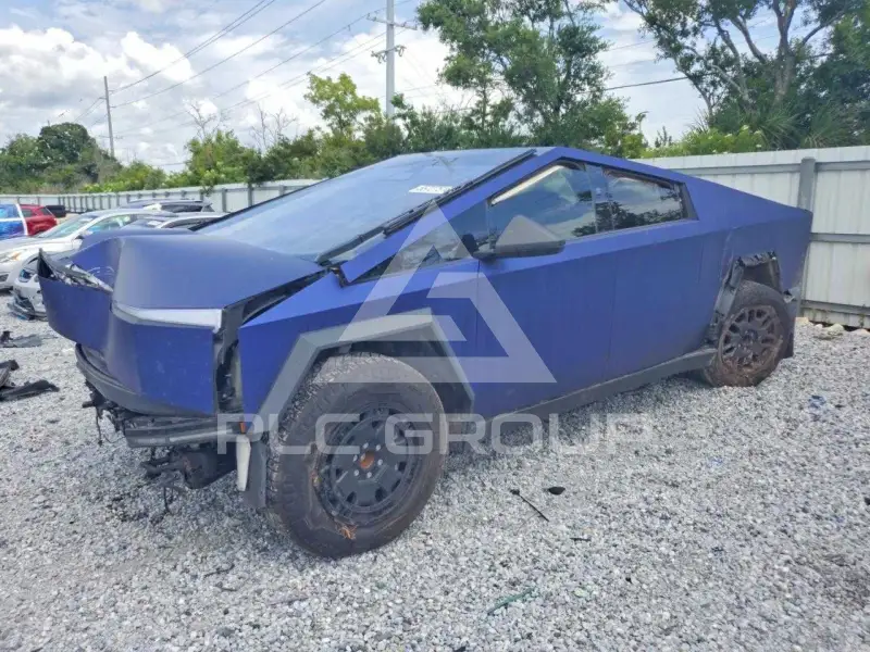 2024 Tesla Cybertruck фото