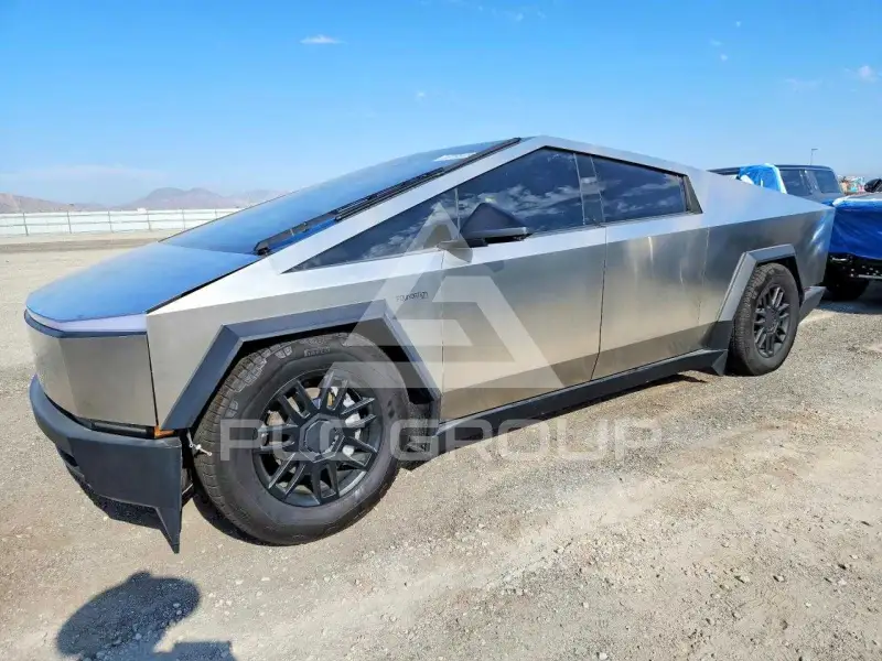 2024 Tesla Cybertruck фото