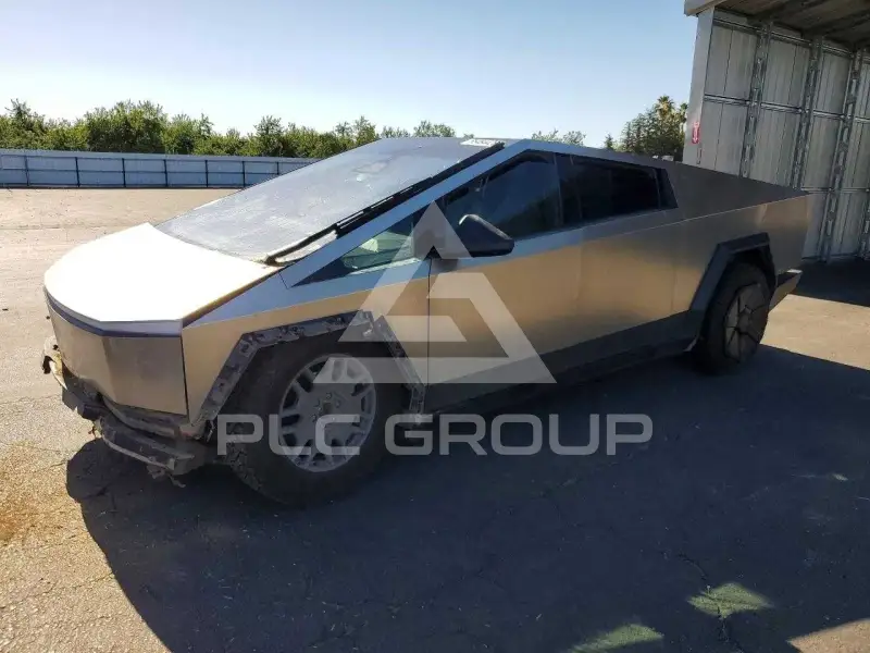 2024 Tesla Cybertruck photo