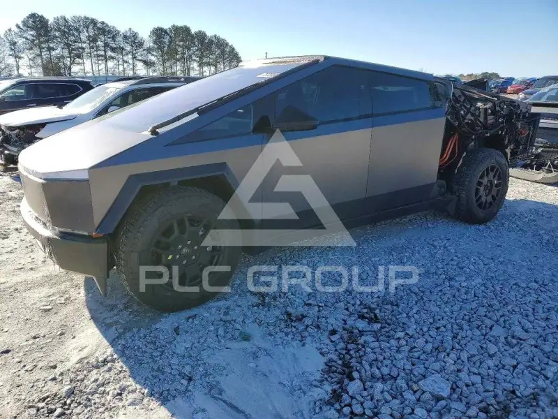 2024 Tesla Cybertruck photo