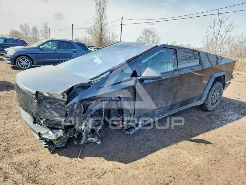 2024 Tesla Cybertruck фото