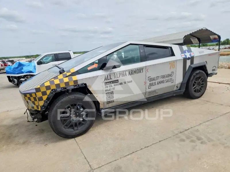 2024 Tesla Cybertruck фото