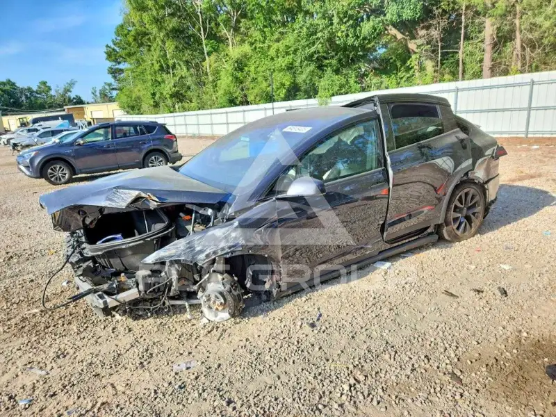 2024 Tesla Model X фото