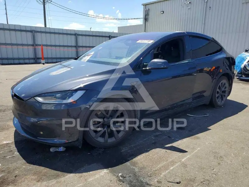 2024 Tesla Model X фото