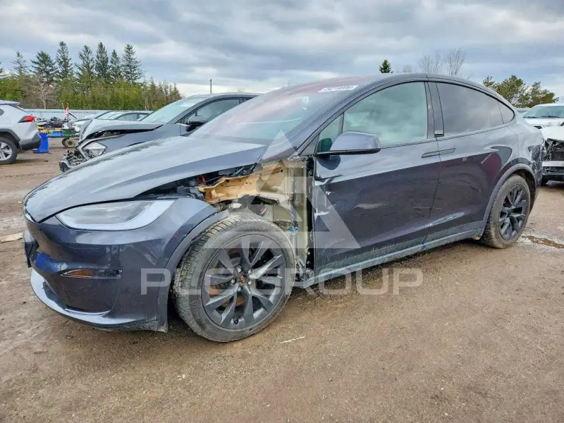 2024 Tesla Model X фото