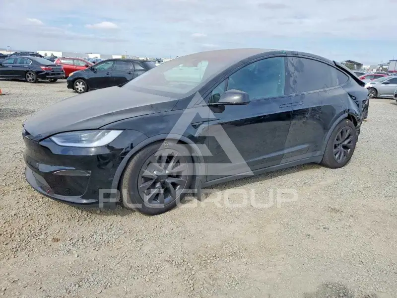2024 Tesla Model X фото