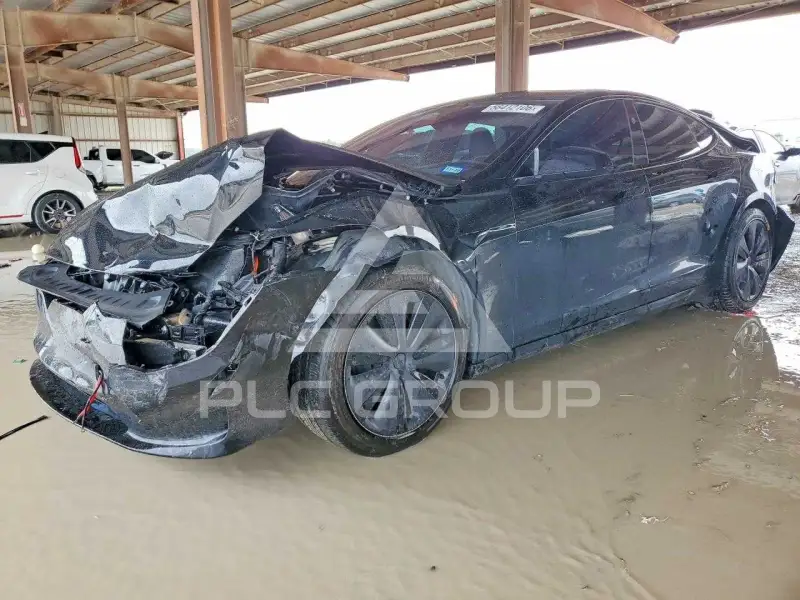 2024 Tesla Model S фото