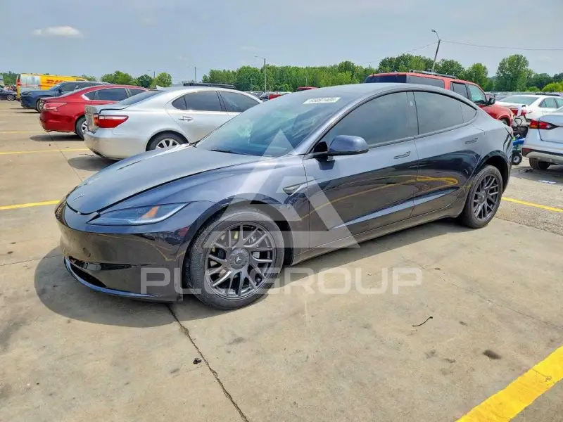 2024 Tesla Model 3 photo