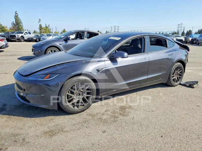 2024 Tesla Model 3 photo