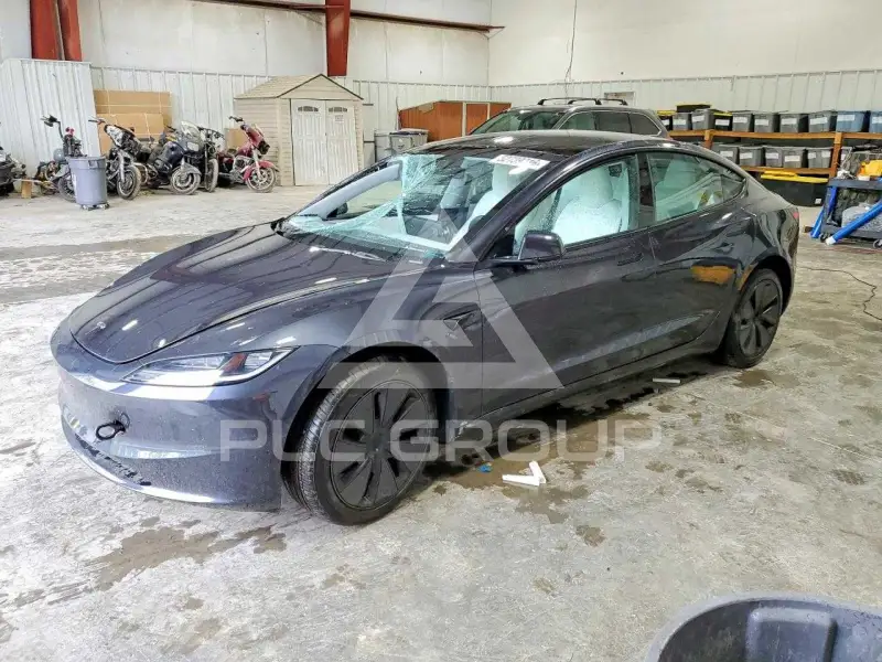2024 Tesla Model 3 photo