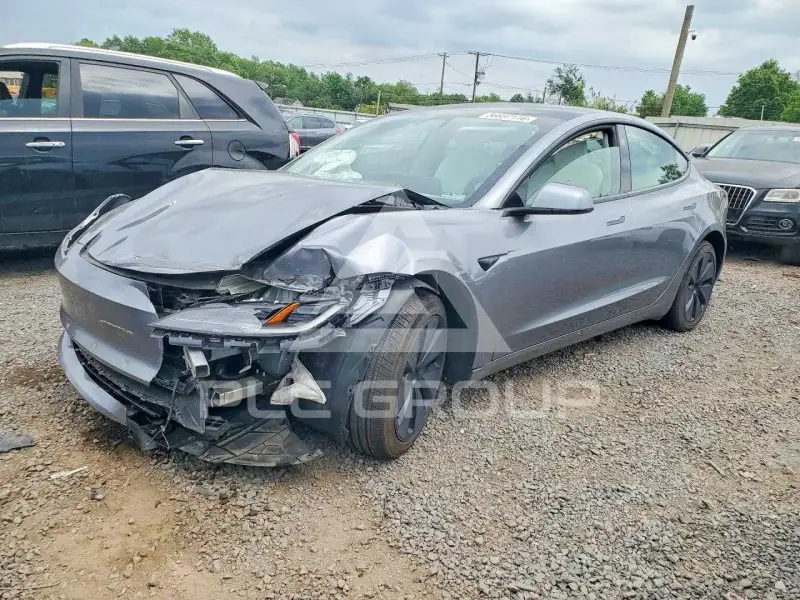 2024 Tesla Model 3 photo