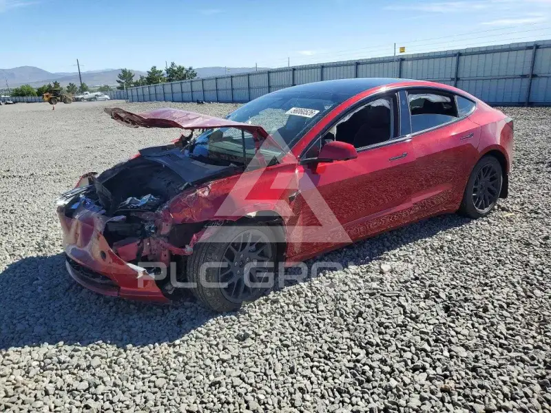 2024 Tesla Model 3 фото