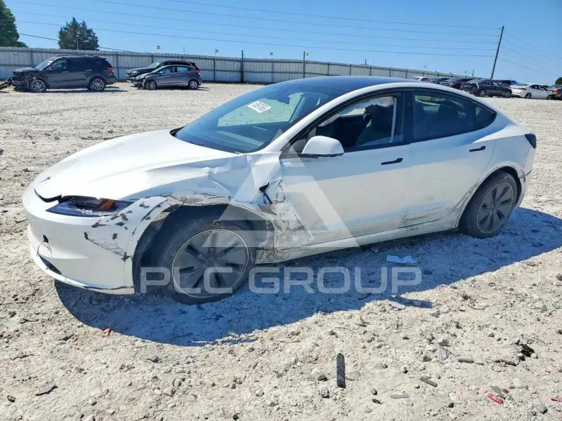 2024 Tesla Model 3 photo