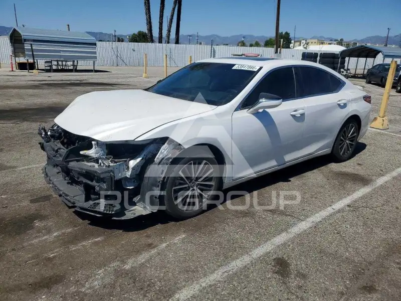 2024 Lexus ES300 фото