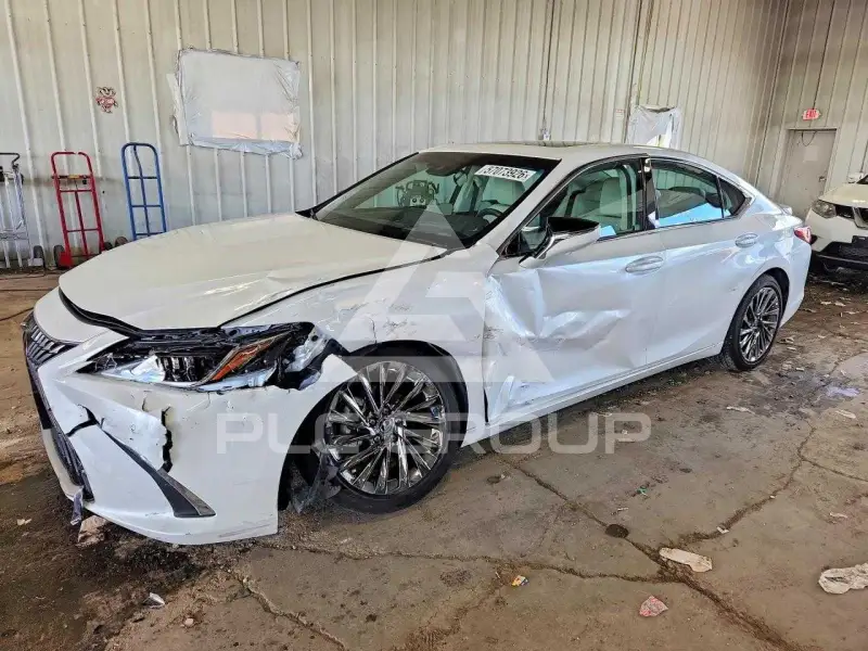 2024 Lexus ES300 фото
