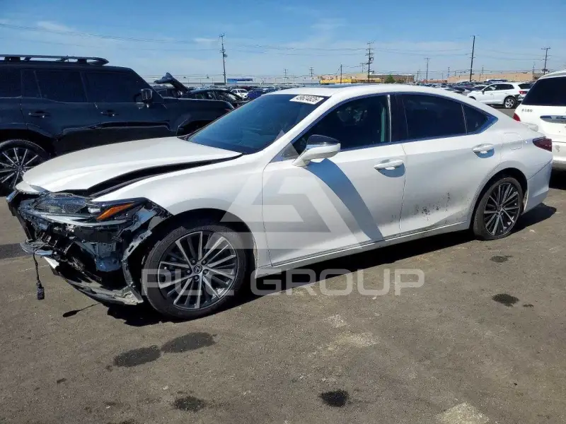 2024 Lexus ES300 фото