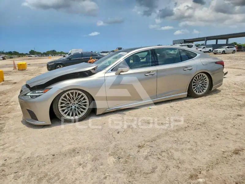 2024 Lexus LS500 фото