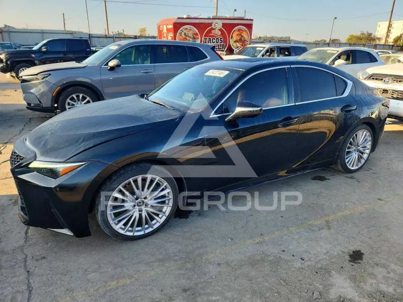2024 Lexus IS фото
