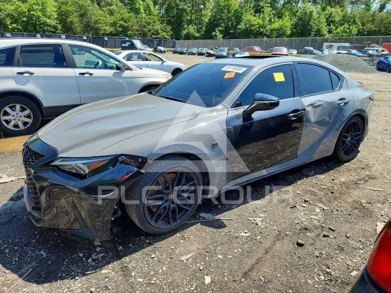 2024 Lexus IS фото