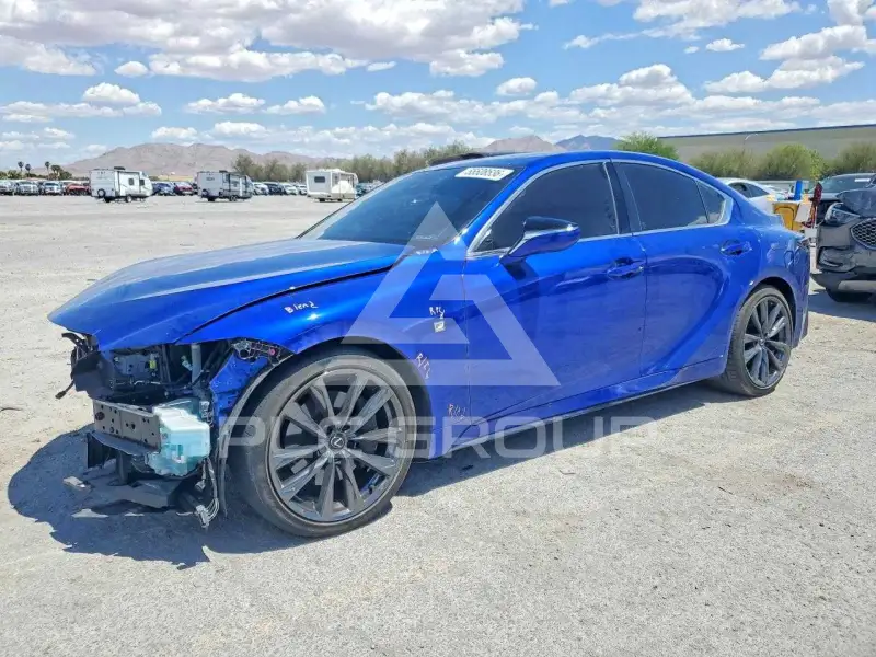 2024 Lexus IS photo