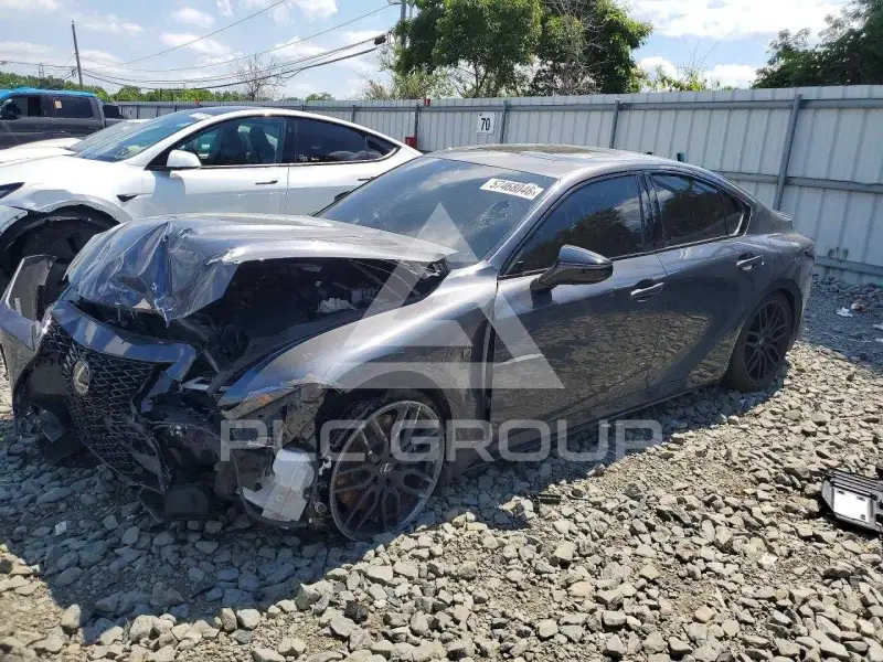 2024 Lexus IS photo