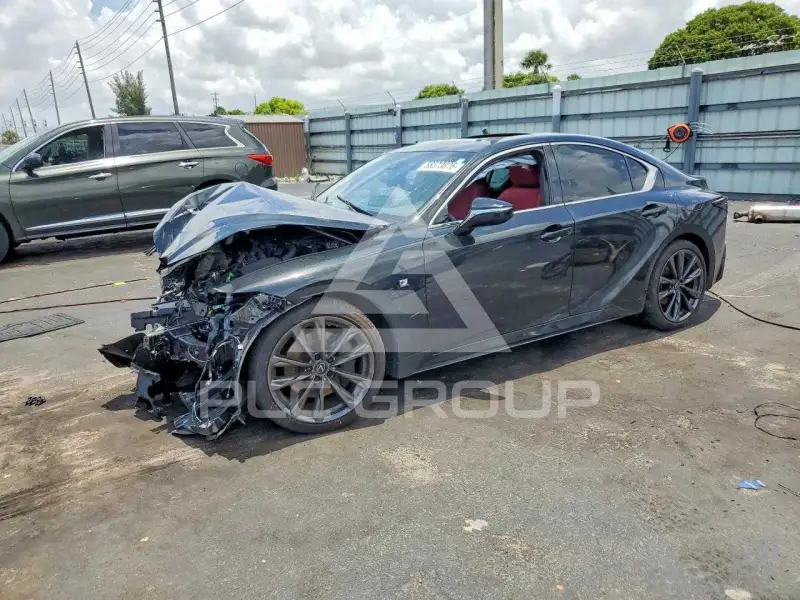 2024 Lexus IS350 фото