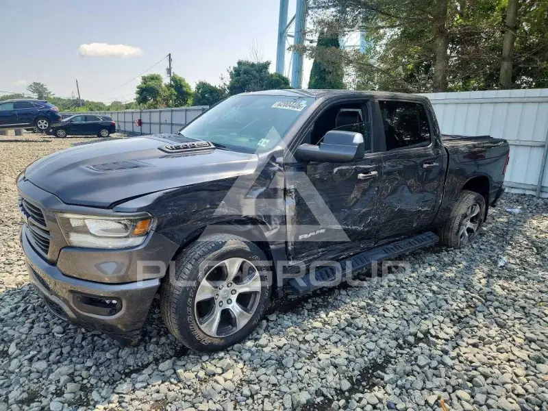 2024 RAM 1500 photo