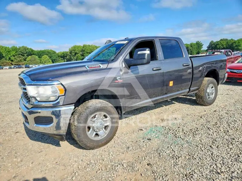 2024 RAM 2500 photo