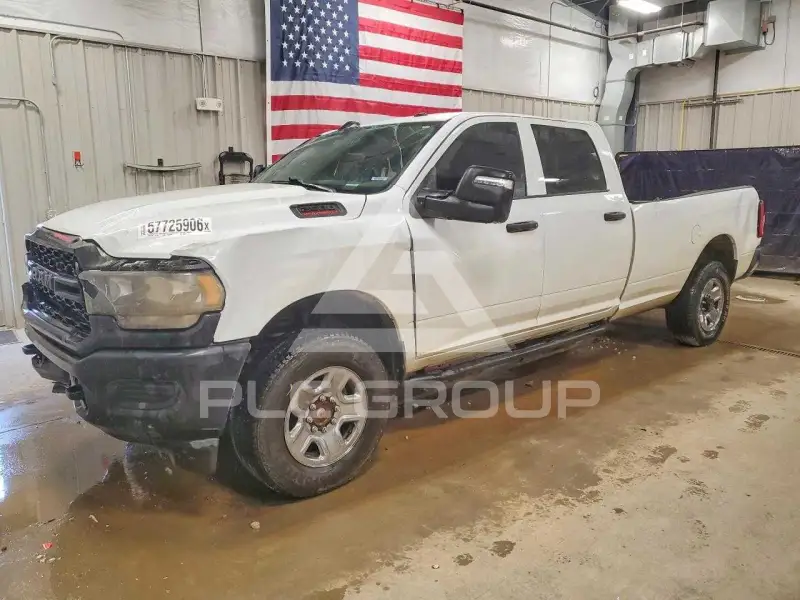 2024 RAM 2500 photo