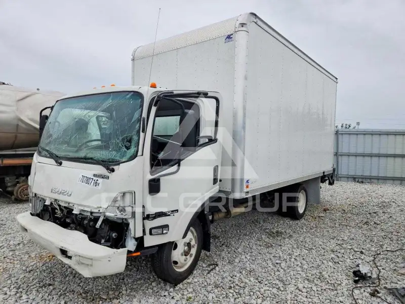 2024 Isuzu NPR фото