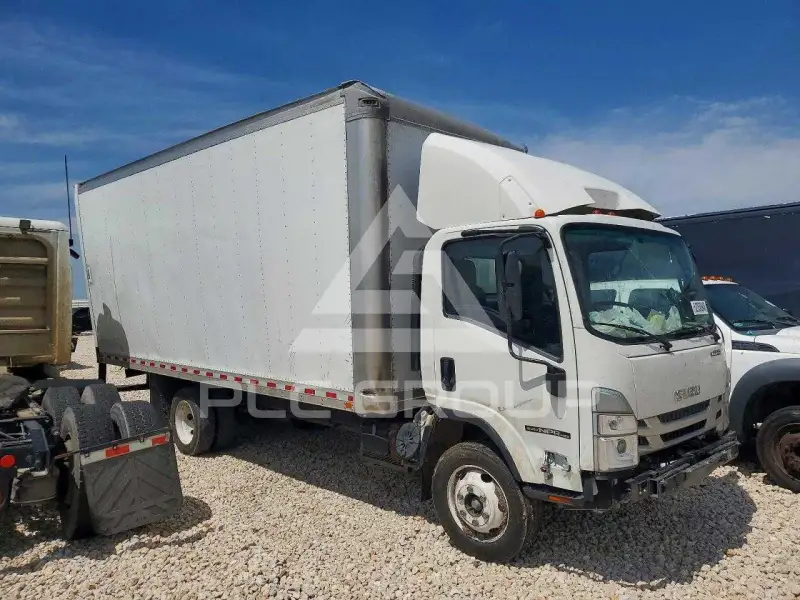 2024 Isuzu NPR фото
