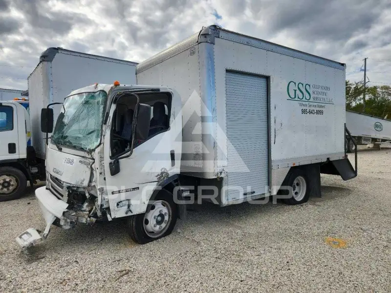 2024 Isuzu NPR фото