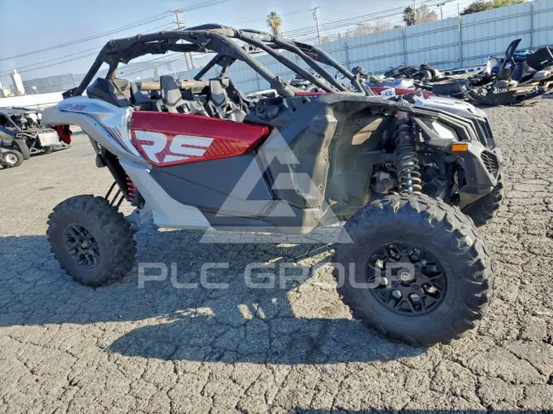 2024 Can-AM MAVERICK photo
