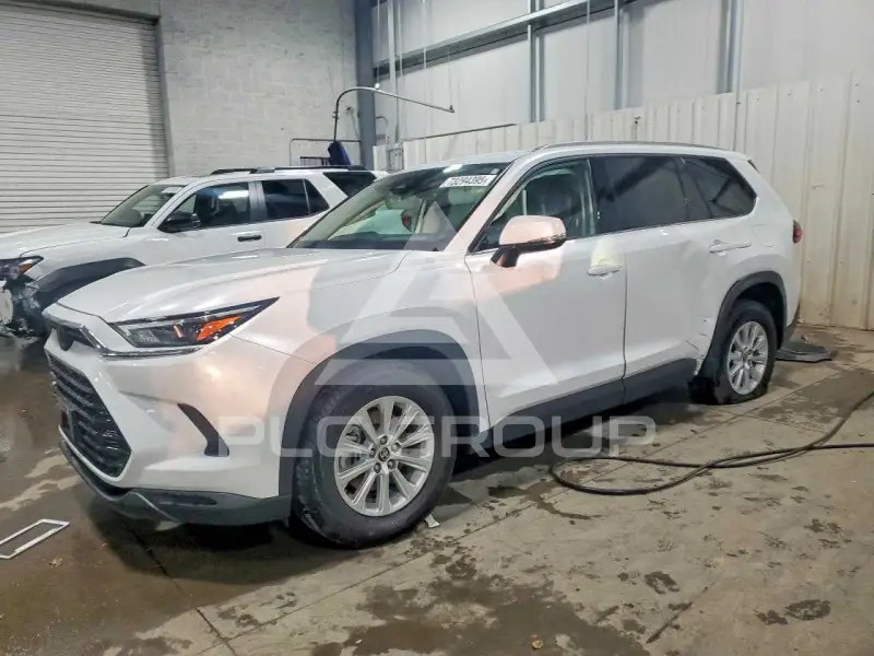 2024 Toyota Highlander фото