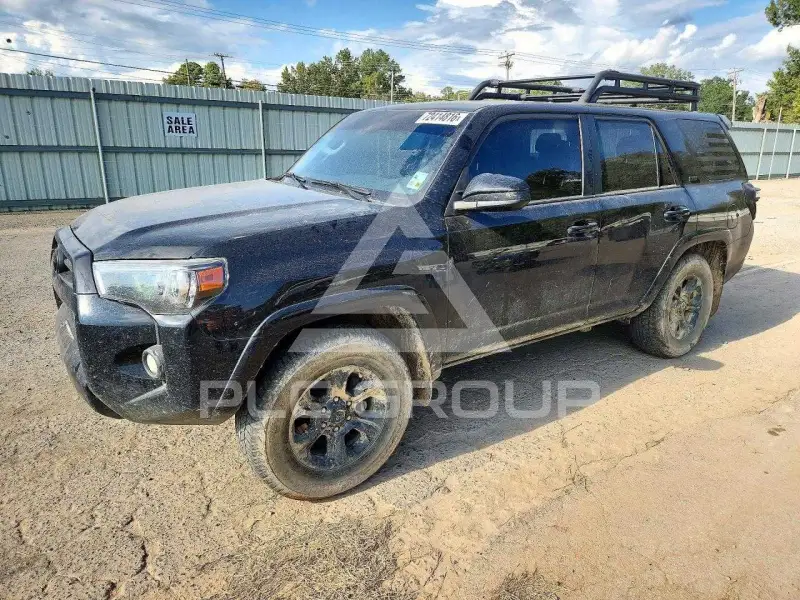 2024 Toyota 4 RUNNER фото
