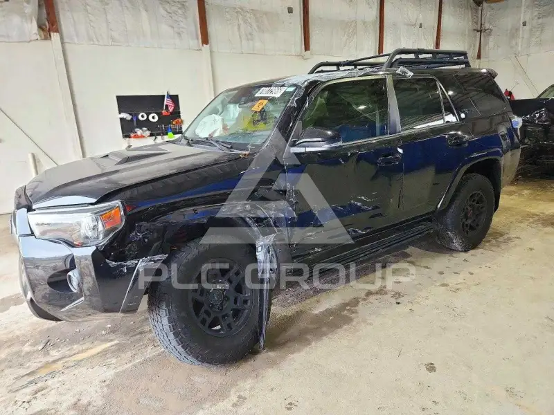2024 Toyota 4 RUNNER фото
