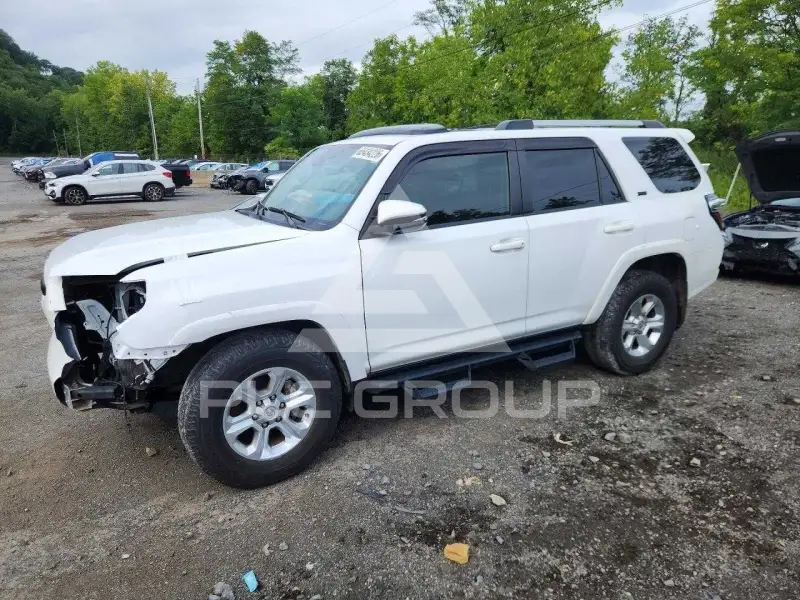 2024 Toyota 4 RUNNER фото
