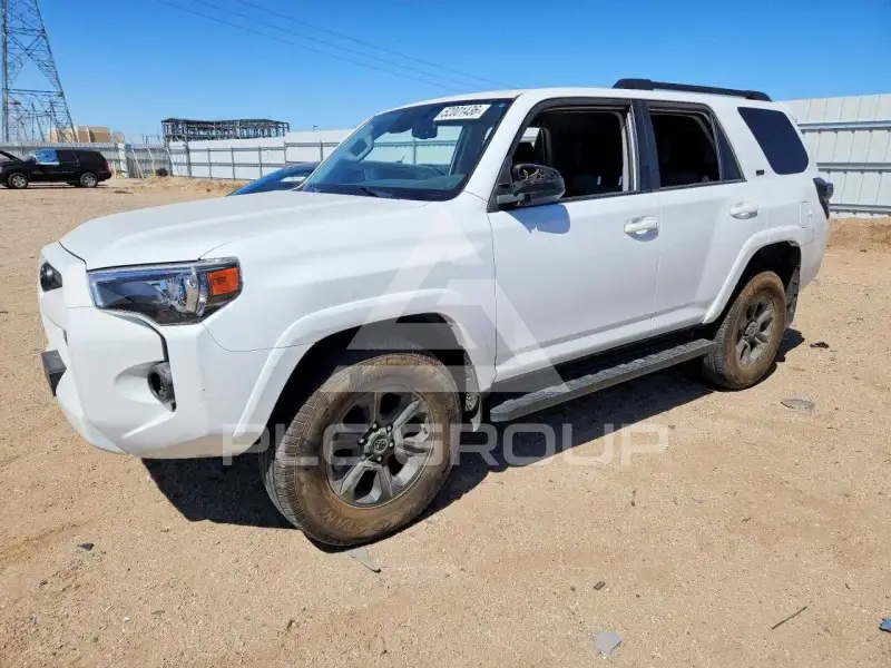 2024 Toyota 4 RUNNER фото