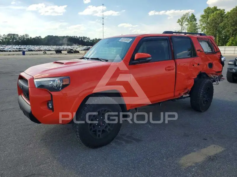 2024 Toyota 4 RUNNER фото