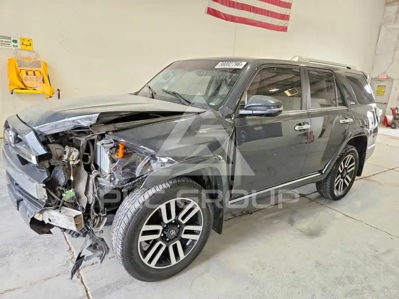 2024 Toyota 4 RUNNER фото