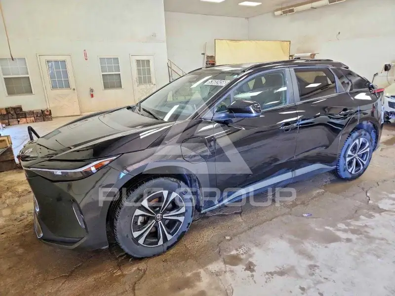 2024 Toyota bZ4X фото