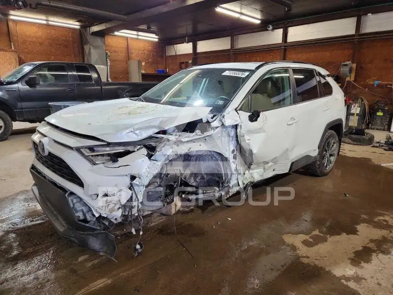 2024 Toyota RAV4 фото