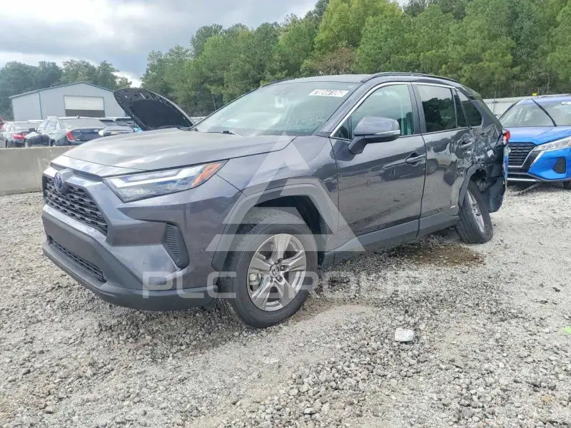 2024 Toyota RAV4 фото